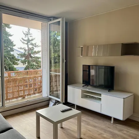 Proche Du Puy De Dome Avec Parking Prive * 클레르몽페랑